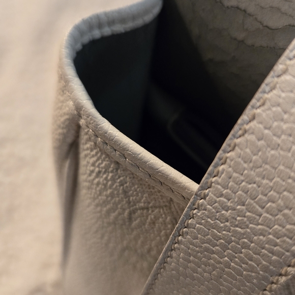 Christian Dior Vintage White Honeycomb Hand bag - Picture 13 of 17